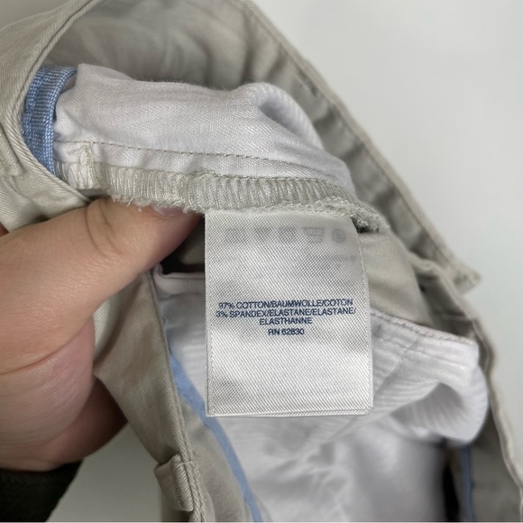 Lands’ End Traditional Fit Khaki Shorts Size 32 - Picture 4 of 5
